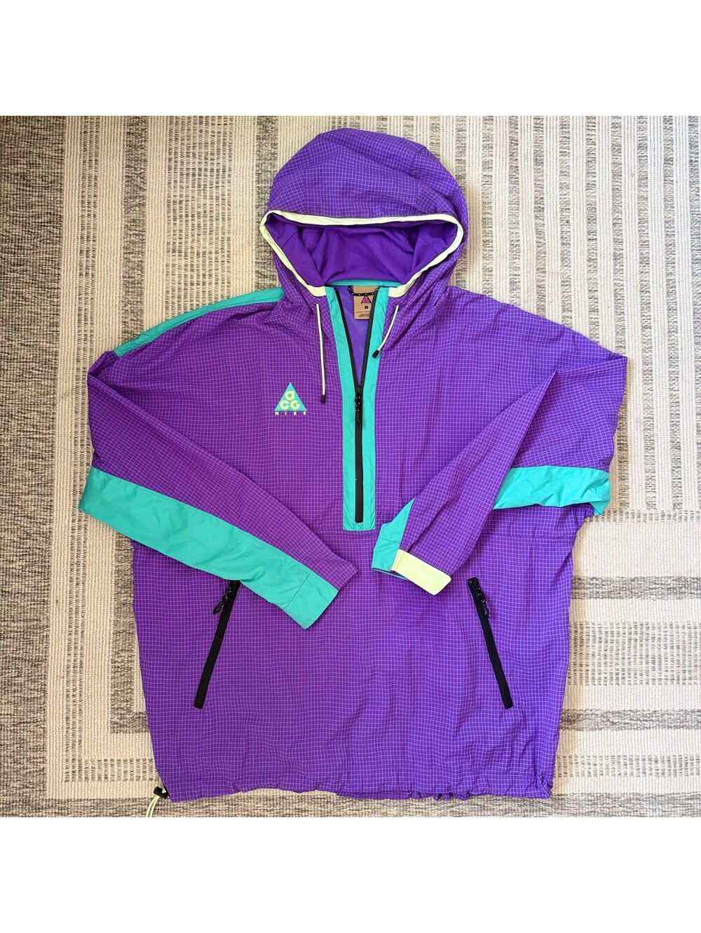 Nike ACG 931907-560 Rare Hyper Grape Jade Anorak Windbreaker L Gorpcore